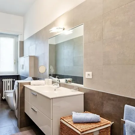 Mirafiori Alps View Flat Apartment *